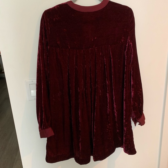 Red Choose Me Velvet Mini Cocktail Dress Size: US - Picture 8 of 8